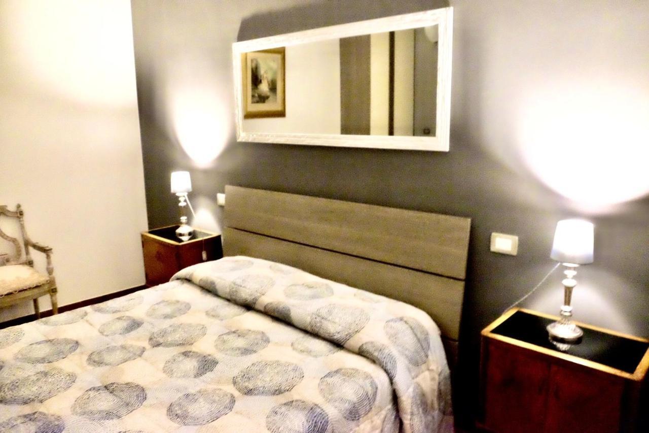 ブリンディジ Dimora Del Casale Bed & Breakfast エクステリア 写真